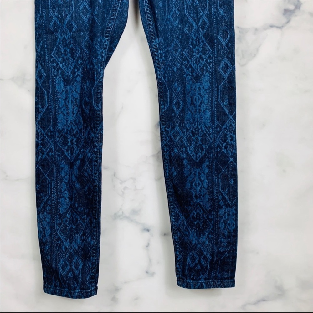 Urban Outfitters BDG Laser Mid Rise Ankle Jeans - Picture 3 of 8